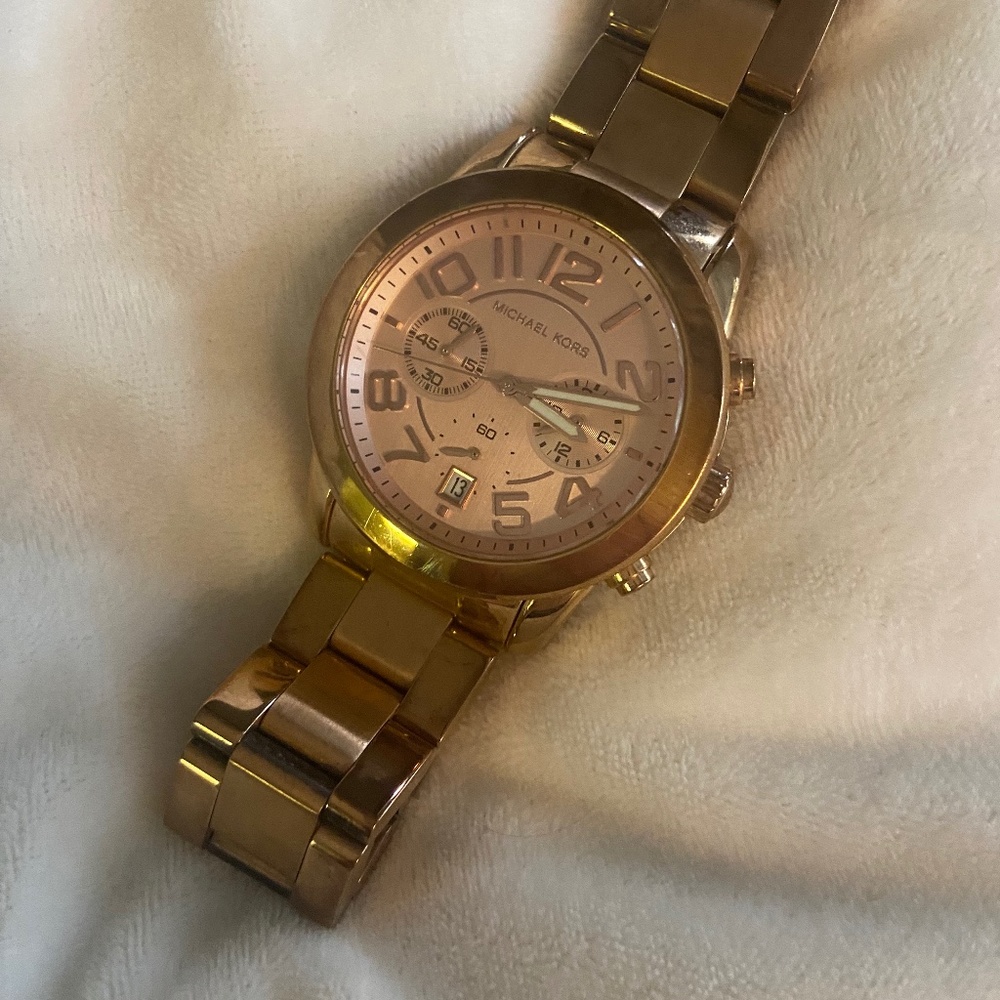 Michael Kors rose watch